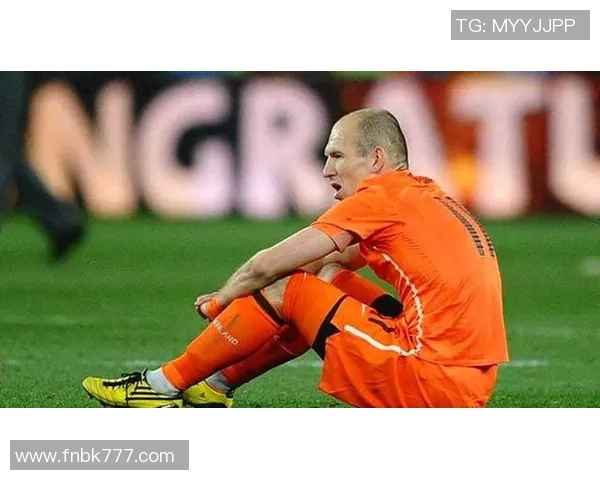 2010年世界杯决赛西班牙对荷兰精彩集锦回顾与赛后分析