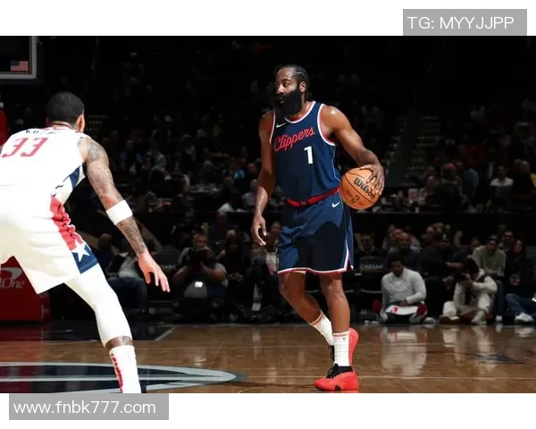 奇才与快船激战12月19日谁能在这场对决中笑到最后