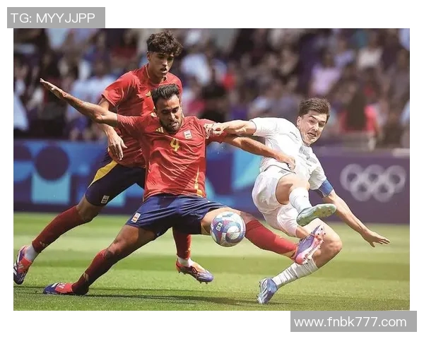 欧冠新型足球内置高科技芯片实时追踪射门数据提升比赛分析精准度