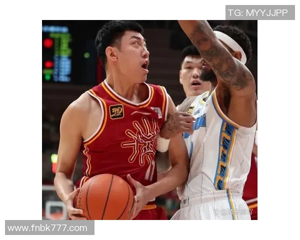 北京篮球队实力解析:从战术到球员全面剖析球队竞争力与未来发展 北京篮球队实力解析:从战术到球员全面剖析球队竞争力与未来发展