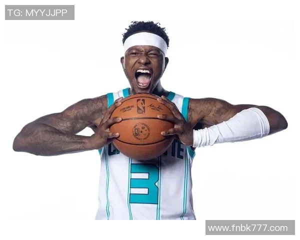 特里罗齐尔的篮球之路与成长历程揭秘 特里罗齐尔的篮球之路与成长历程揭秘