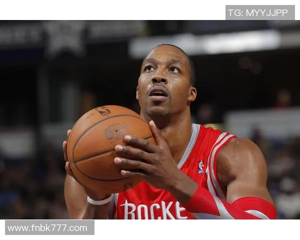 篮球明星霍华德的职业生涯回顾与未来发展展望